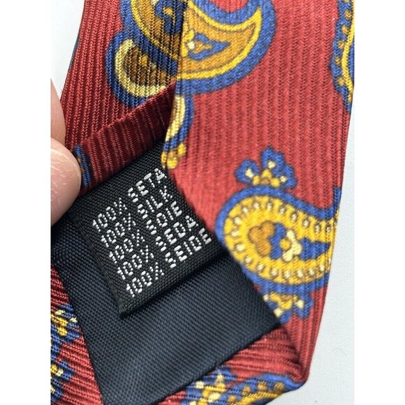 Vtg Dolce & Gabbana Made in Italy Men's Silk Neck Tie Red, Yellow, Navy Paisley - Picture 4 of 7